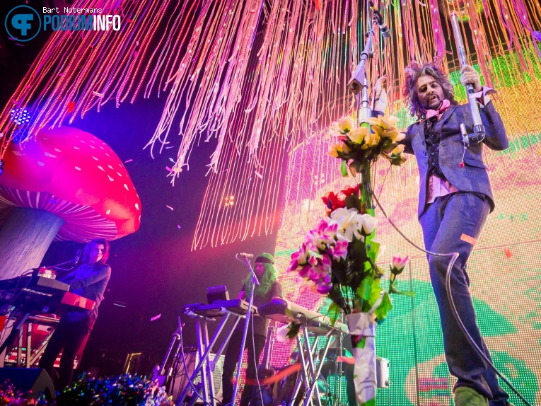 The Flaming Lips op The Flaming Lips - 28/01 - TivoliVredenburg foto