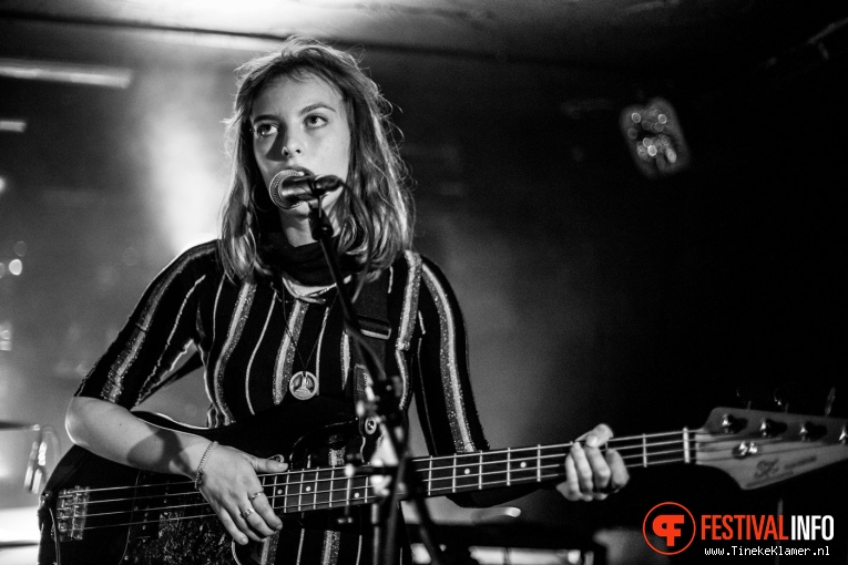 Goat Girl op Eurosonic Noorderslag 2017 - Woensdag foto