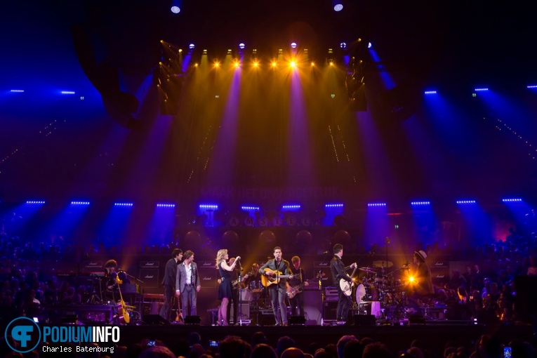 Douwe Bob op Vrienden van Amstel Live! 19/01 Ahoy foto