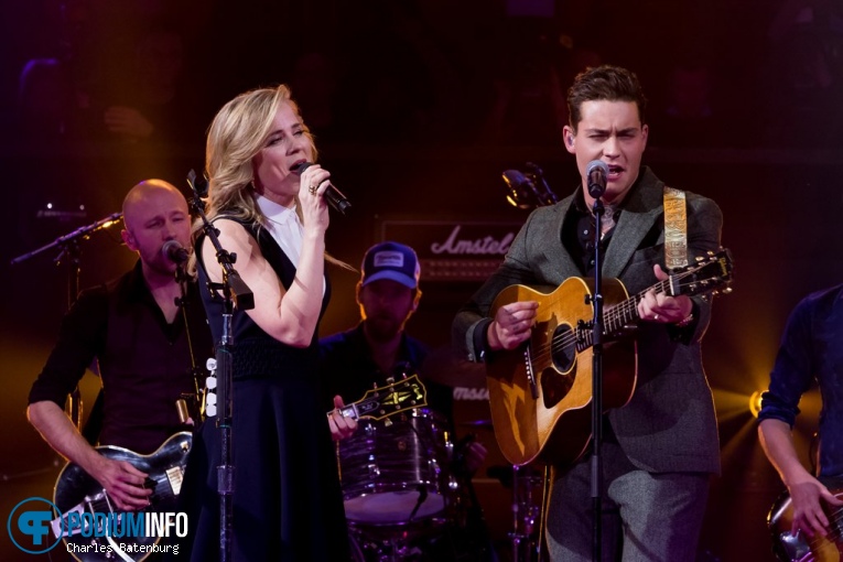 Douwe Bob op Vrienden van Amstel Live! 19/01 Ahoy foto