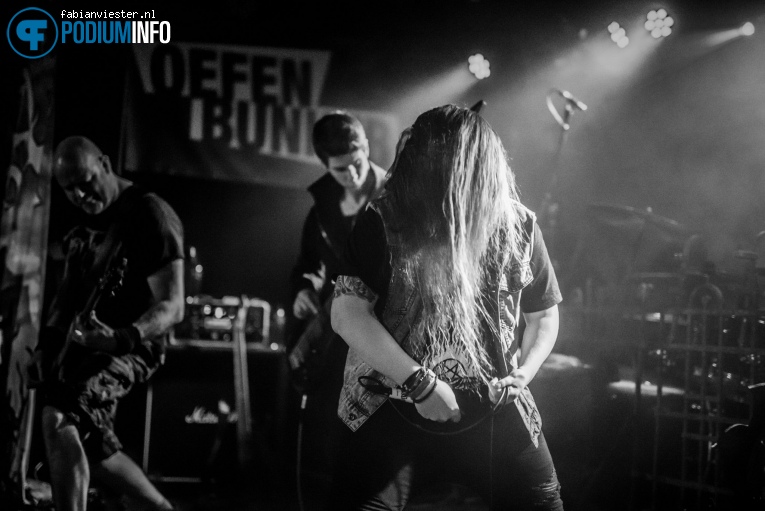 LaMorta op Carach Angren - 04/02 - Oefenbunker foto