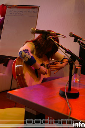 Kate Nash op Kate Nash - 11/10 - BNN Podium foto