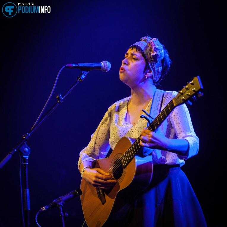 Lisa O'Neill op The Divine Comedy - 19/02 - Paradiso foto