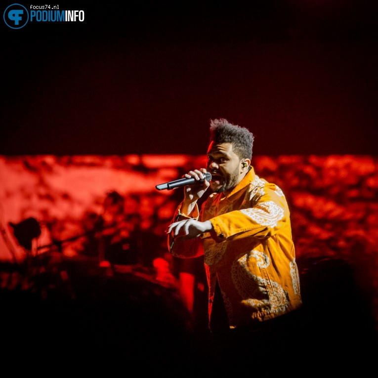 The Weeknd op The Weeknd - 24 februari 2017 - Ziggo Dome foto