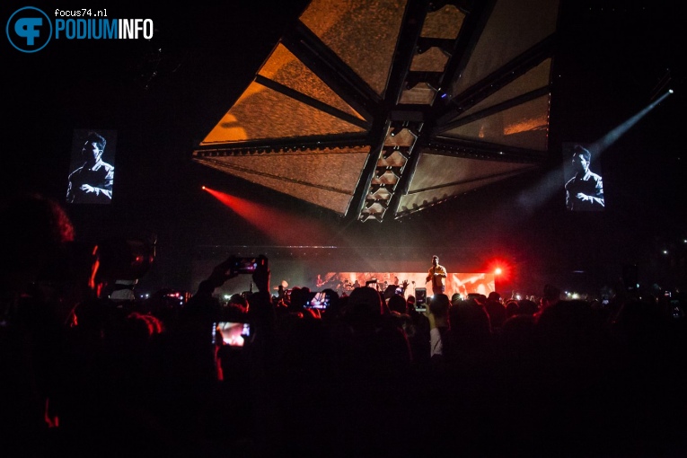 The Weeknd op The Weeknd - 24 februari 2017 - Ziggo Dome foto