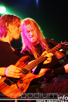 Mythlorian op Inhume + Ripsaw - 12/10 - Azijnfabriek foto