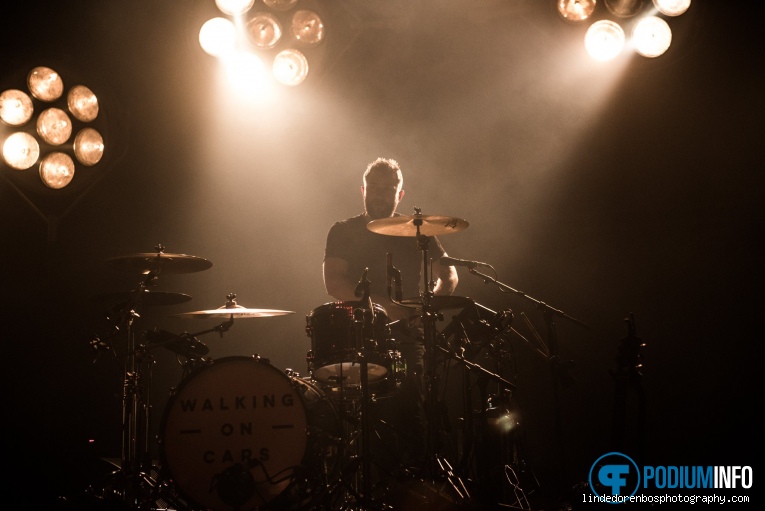 Walking On Cars op Walking On Cars - 13/03 - TivoliVredenburg foto