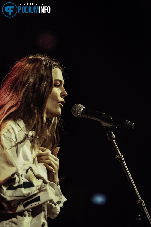 Maggie Rogers op Maggie Rogers - 02/03 - Paradiso Noord foto