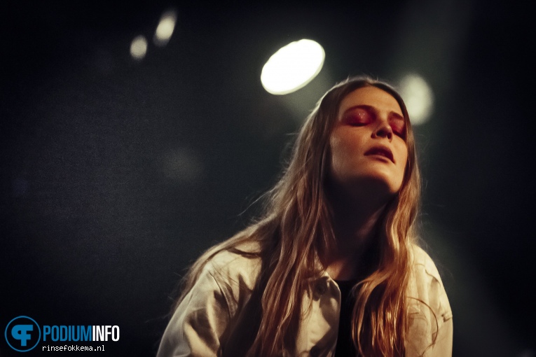 Maggie Rogers op Maggie Rogers - 02/03 - Paradiso Noord foto