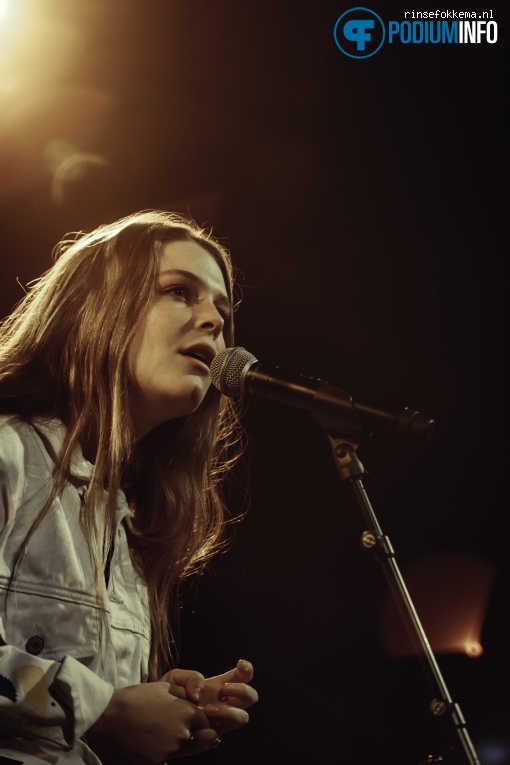 Maggie Rogers op Maggie Rogers - 02/03 - Paradiso Noord foto