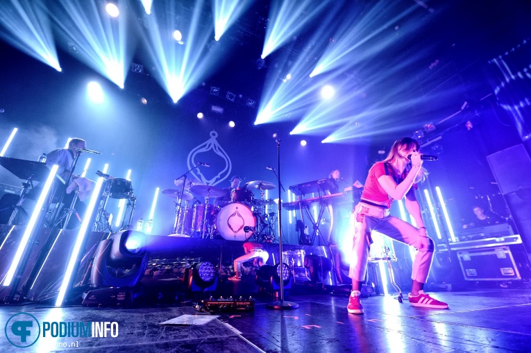 Tove Lo op Tove Lo - 08/03 - Melkweg foto