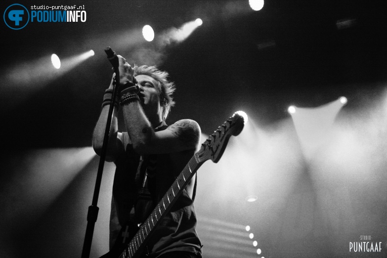 Sum 41 op Sum 41 - 10/03 - 013 foto