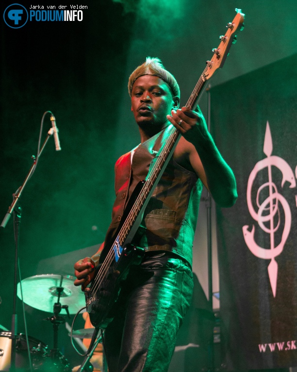 Skinflint op Tarja Turunen - 13/03 - Cacaofabriek foto