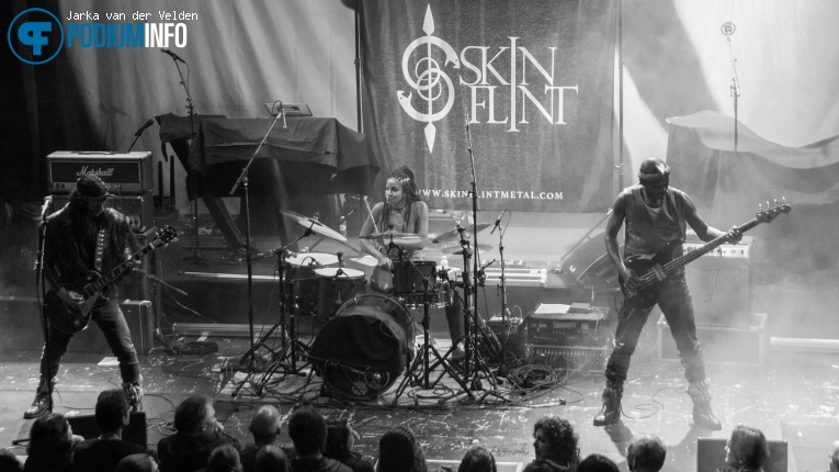 Skinflint op Tarja Turunen - 13/03 - Cacaofabriek foto