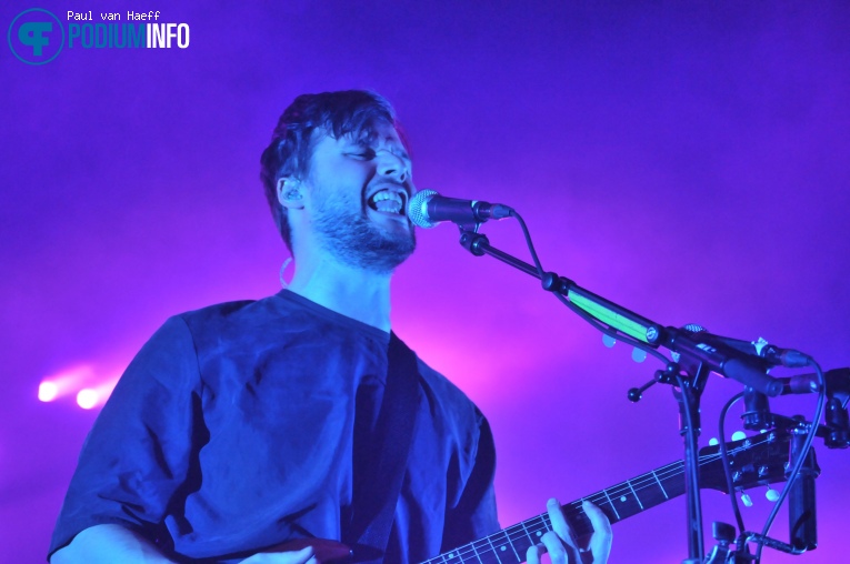 White Lies op White Lies - 16/03 - TivoliVredenburg foto