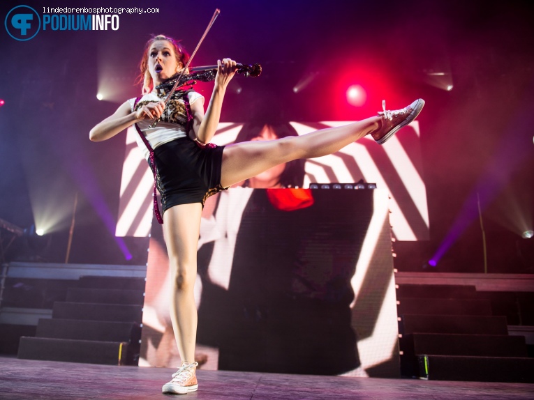 Lindsey Stirling op Lindsey Stirling - 17/03 - 013 foto