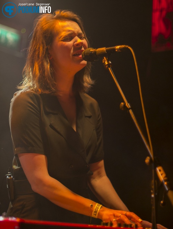 Rachèl Louise op Rachèl Louise - 17/03 - Bitterzoet foto