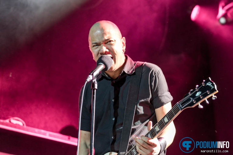 Danko Jones op Danko Jones - 18/03 - 013 foto