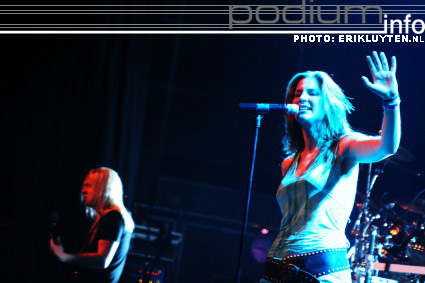 Delain op Epica - 19/10 - Effenaar foto