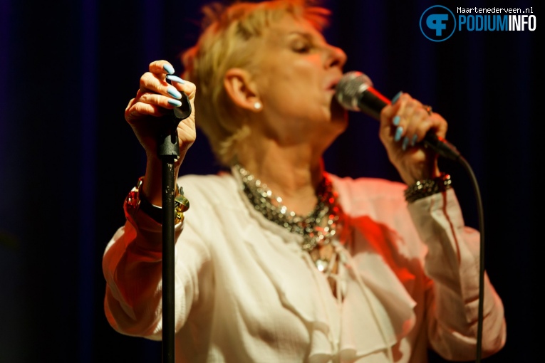 Ellen Foley op Ellen Foley - 19/03 - Boerderij foto