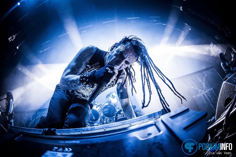 HellYeah op Korn - 22/3 - 013 foto