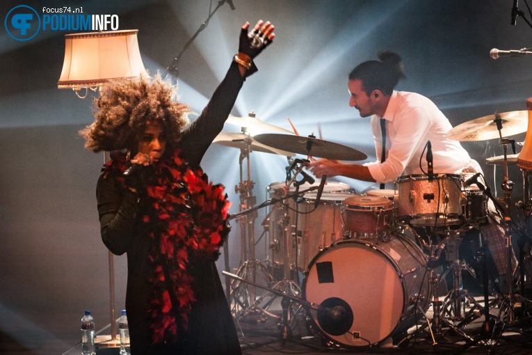 Macy Gray op Macy Grey - 23/03 - TivoliVredenburg foto