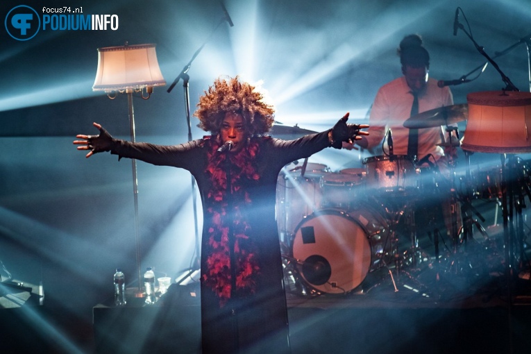 Macy Gray op Macy Grey - 23/03 - TivoliVredenburg foto