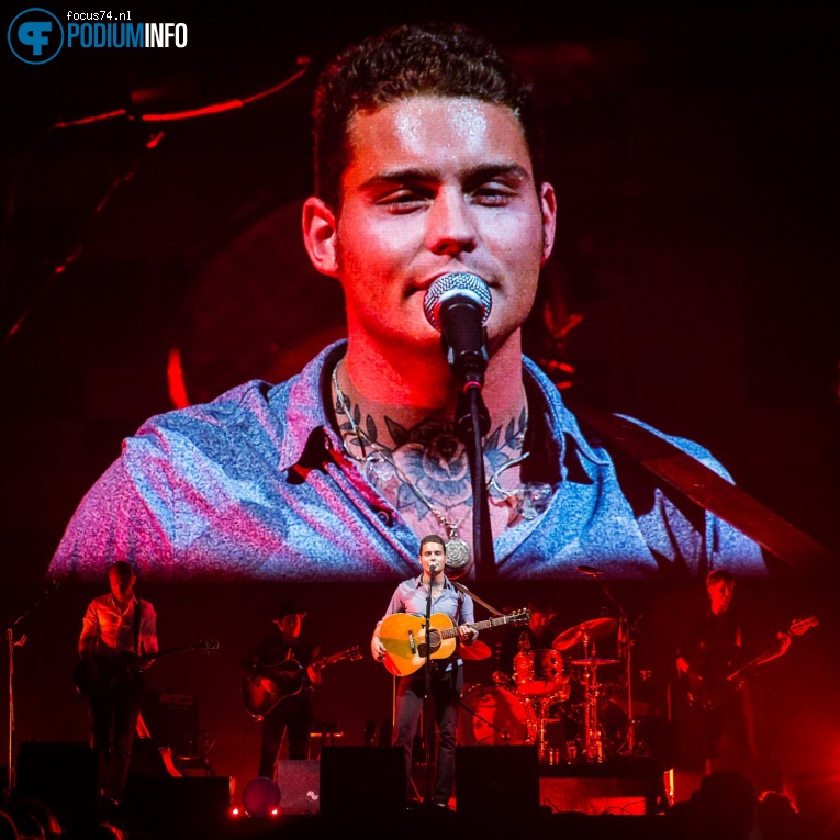 Douwe Bob op Douwe Bob - 25/03 - Afas Live foto