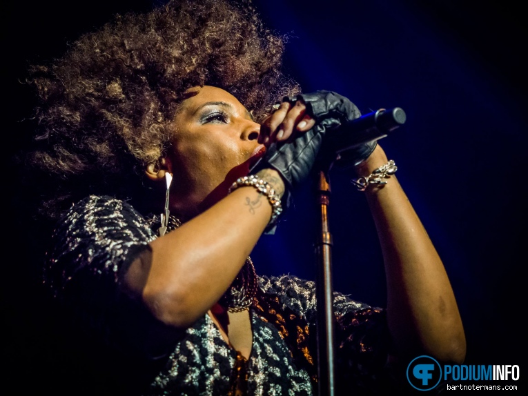 Macy Gray op Macy Gray - 23/03 - Paradiso foto