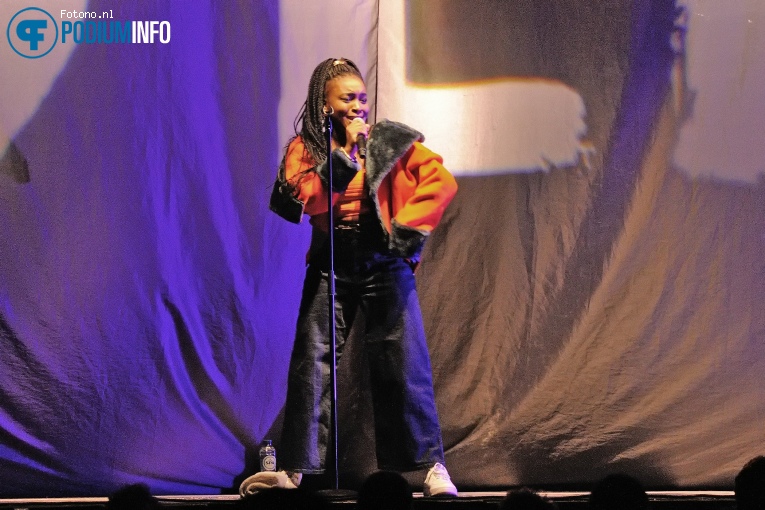 Ray Blk op Emeli Sandé - 29/03 - AFAS Live foto