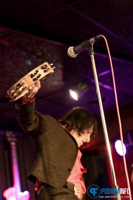 Foto Imperial Crowns op Imperial Crowns - 02/04 - NiX Podium