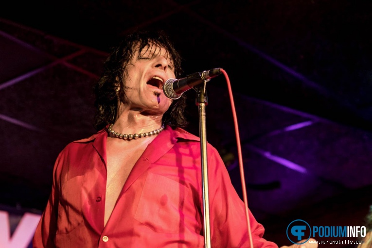 Foto Imperial Crowns op Imperial Crowns - 02/04 - NiX Podium