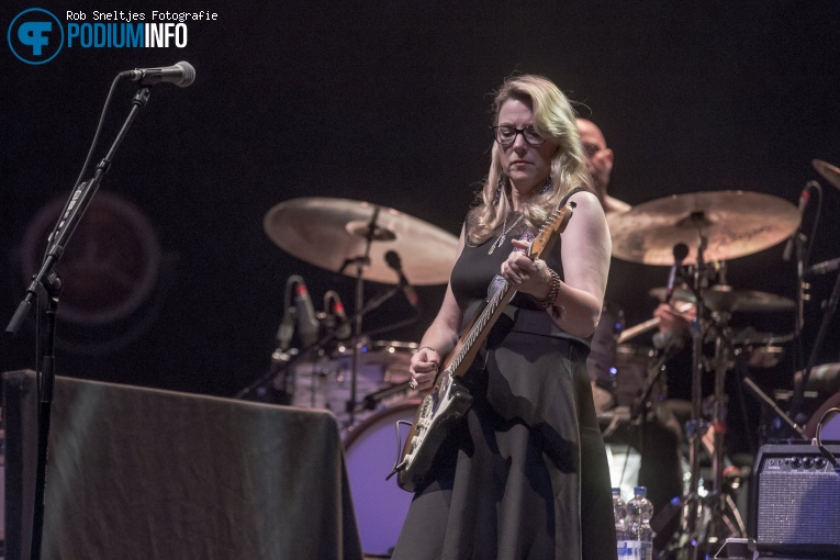Tedeschi Trucks Band op Tedeschi Trucks Band - 31/03 - AFAS Live foto