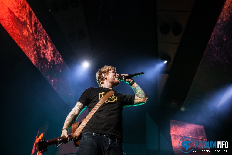Ed Sheeran op Ed Sheeran - 03/04 - Ziggodome foto
