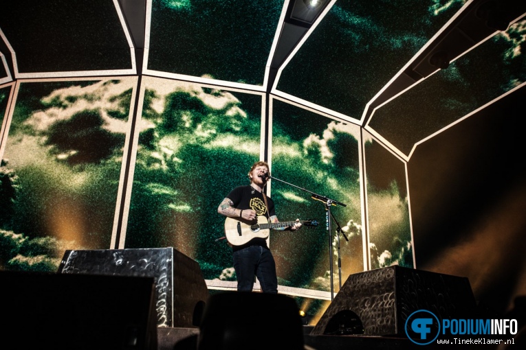 Ed Sheeran op Ed Sheeran - 03/04 - Ziggodome foto