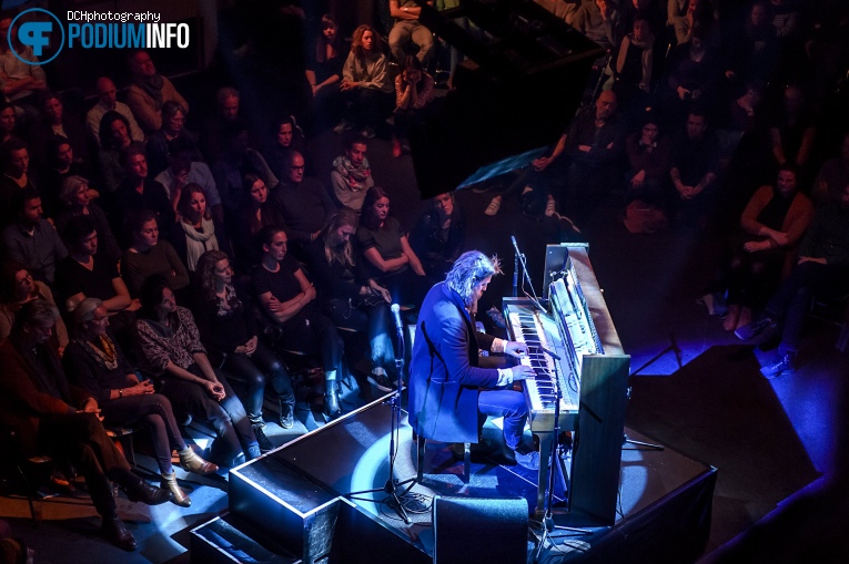 Joep Beving op Joep Beving - 06/04 - Paradiso foto