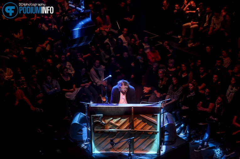 Foto Joep Beving op Joep Beving - 06/04 - Paradiso