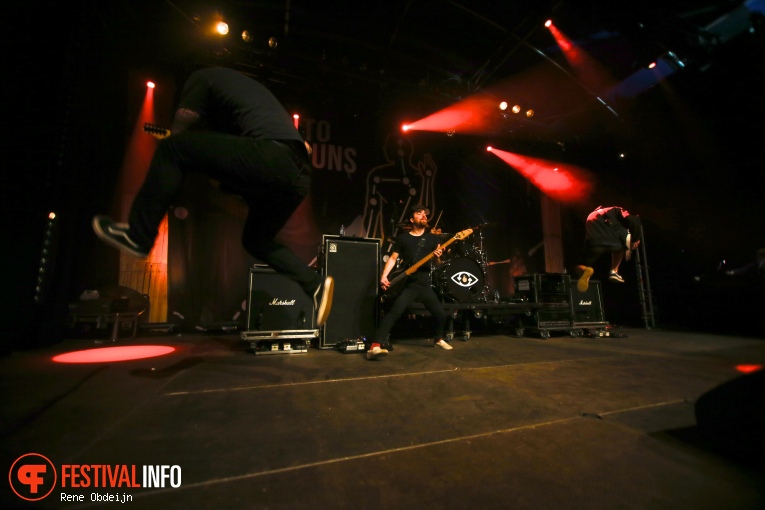 Stick to your Guns op Paaspop Schijndel 2017 - Vrijdag foto