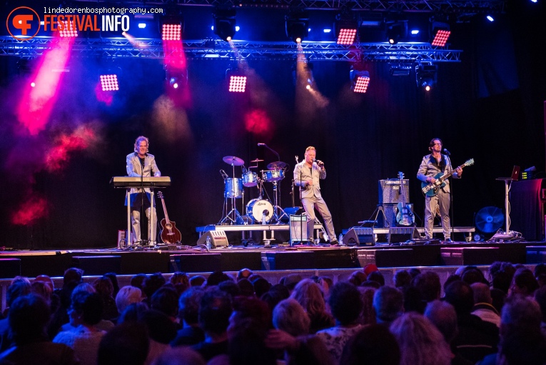 Enge Buren op Paaspop Schijndel 2017 - Zaterdag foto