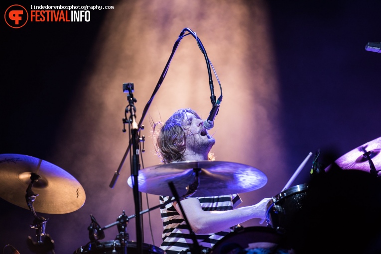 Tom Odell op Paaspop Schijndel 2017 - Zaterdag foto