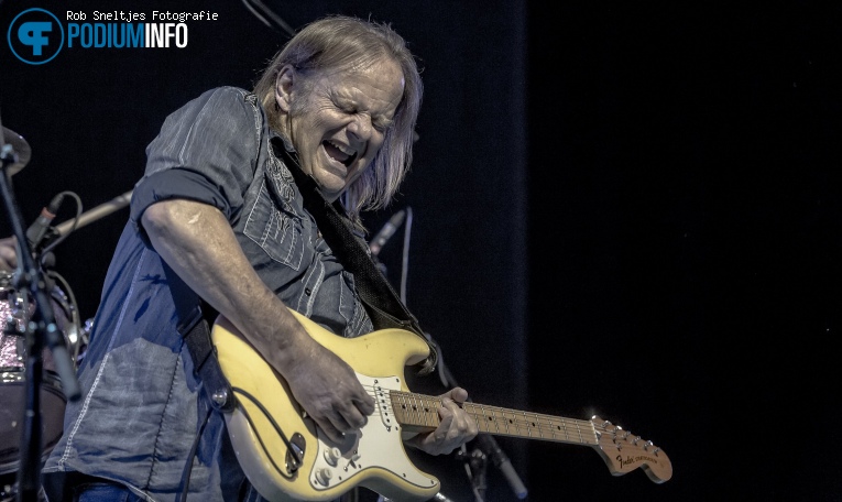 Walter Trout op Walter Trout -26/4 - Doornroosje foto