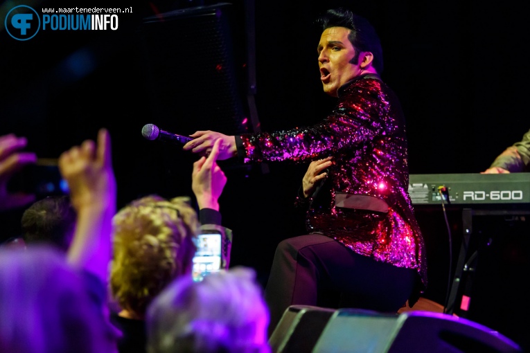 Dwight Icenhower op The Elvis Concert - 25/04 - Paard foto
