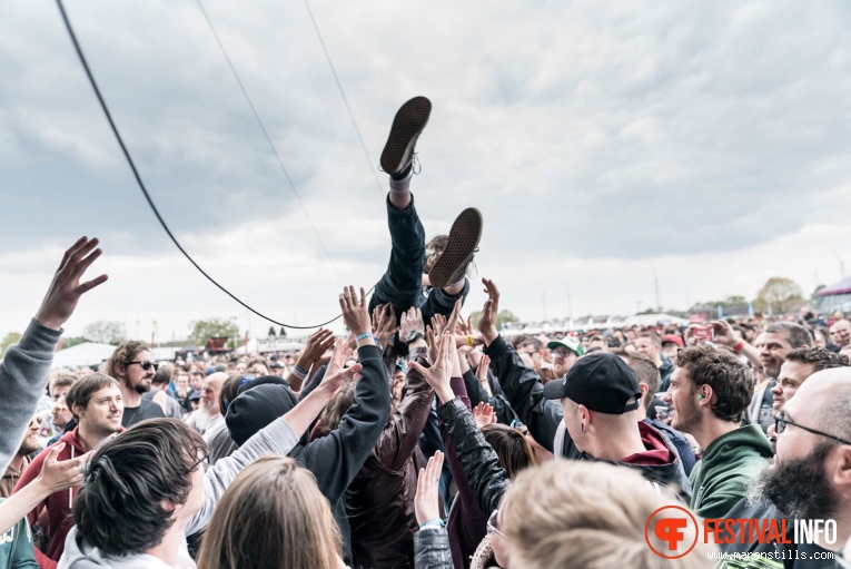 Cocaine Piss op Groezrock 2017 - Zaterdag foto