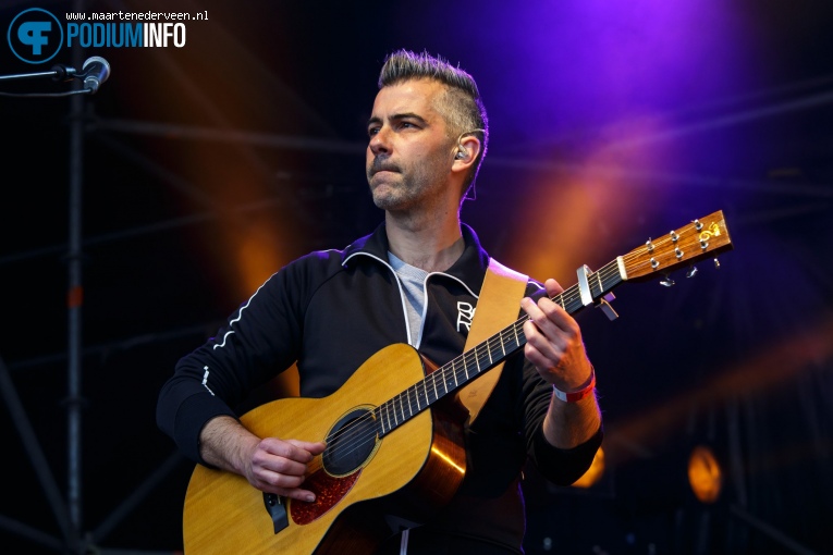 Diggy Dex op Bevrijdingsfestival Den Haag 2017 foto