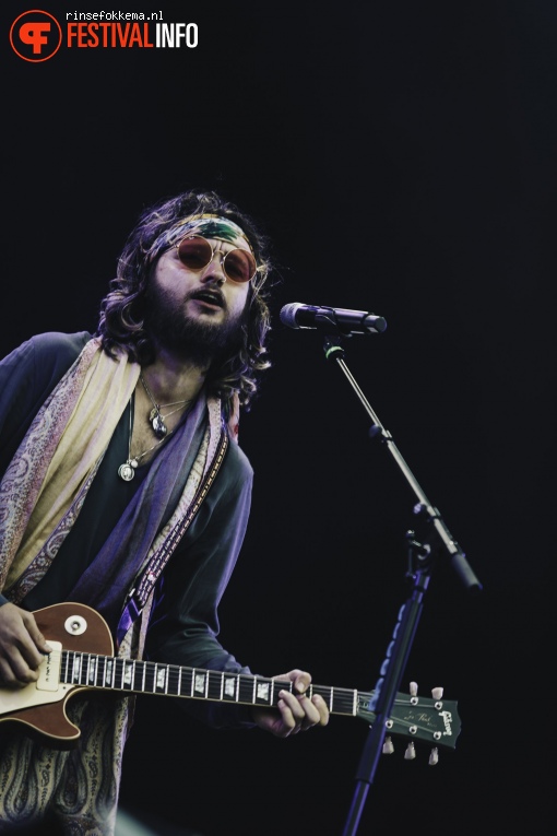 Jett Rebel op Bevrijdingsfestival Overijssel foto