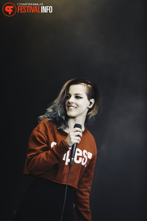 Foto Lakshmi op Bevrijdingsfestival Overijssel