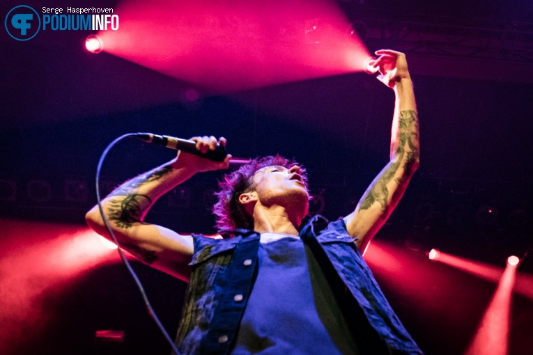Mallory Knox op Enter Shikari - 12/05 - TivoliVredenburg foto