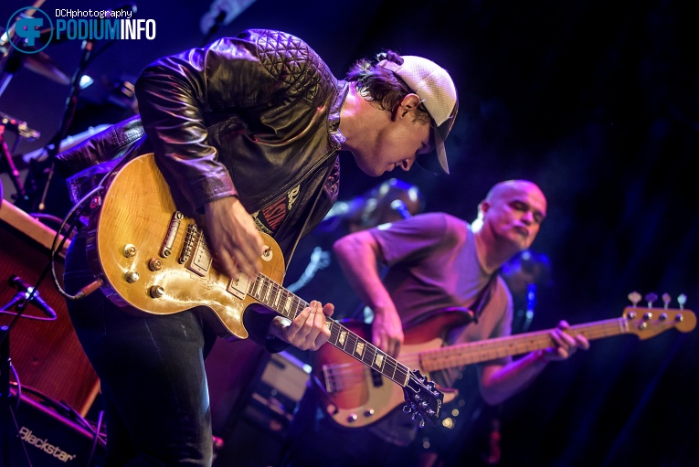 Foto Joe Bonamassa op Sena Performers European Guitar Award - 21/05 - Gebouw T