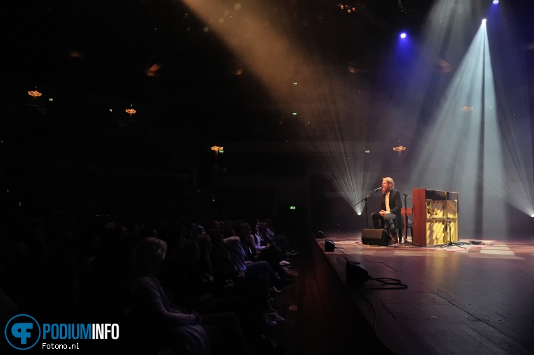 Joep Beving op Joep Beving - 20/5 - TivoliVredenburg foto