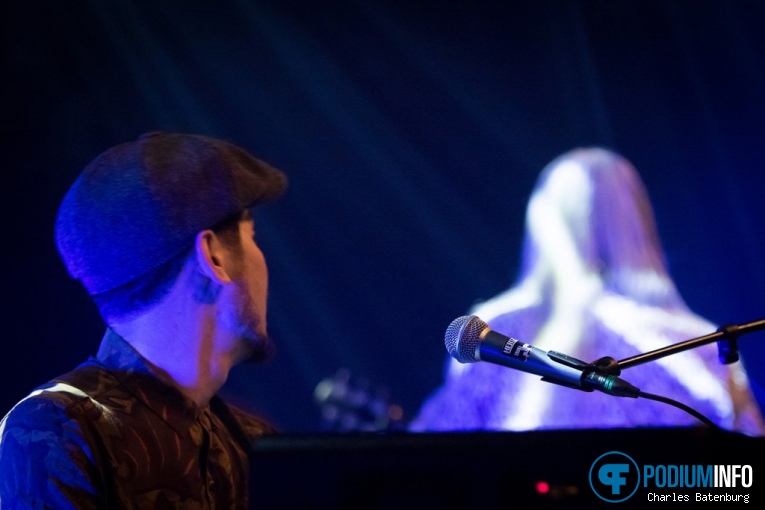 Foto Young Gun Silver Fox op Young Gun Silver Fox - 26/05 - TivoliVredenburg